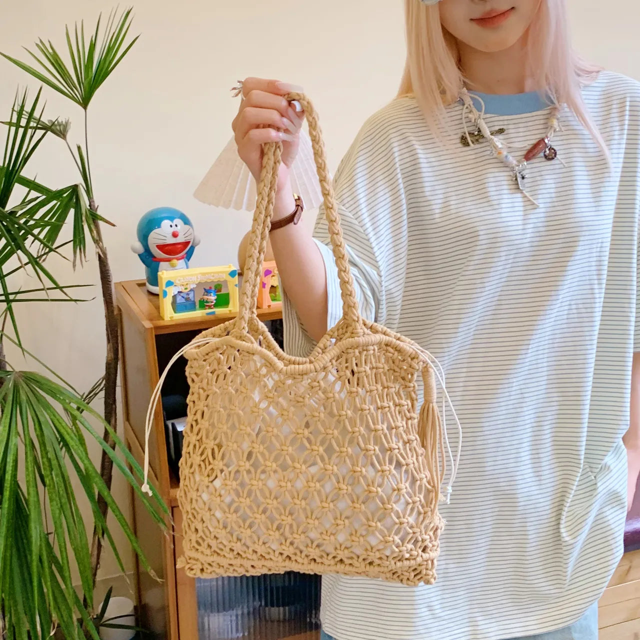 b63dbf1f6a9b433fb5f1ca763e1dca25-Max-Origin